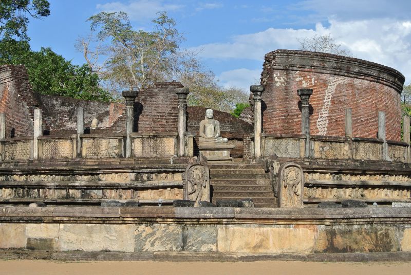 The Sacred Quadrangle in the Polonnaruwa ruins
