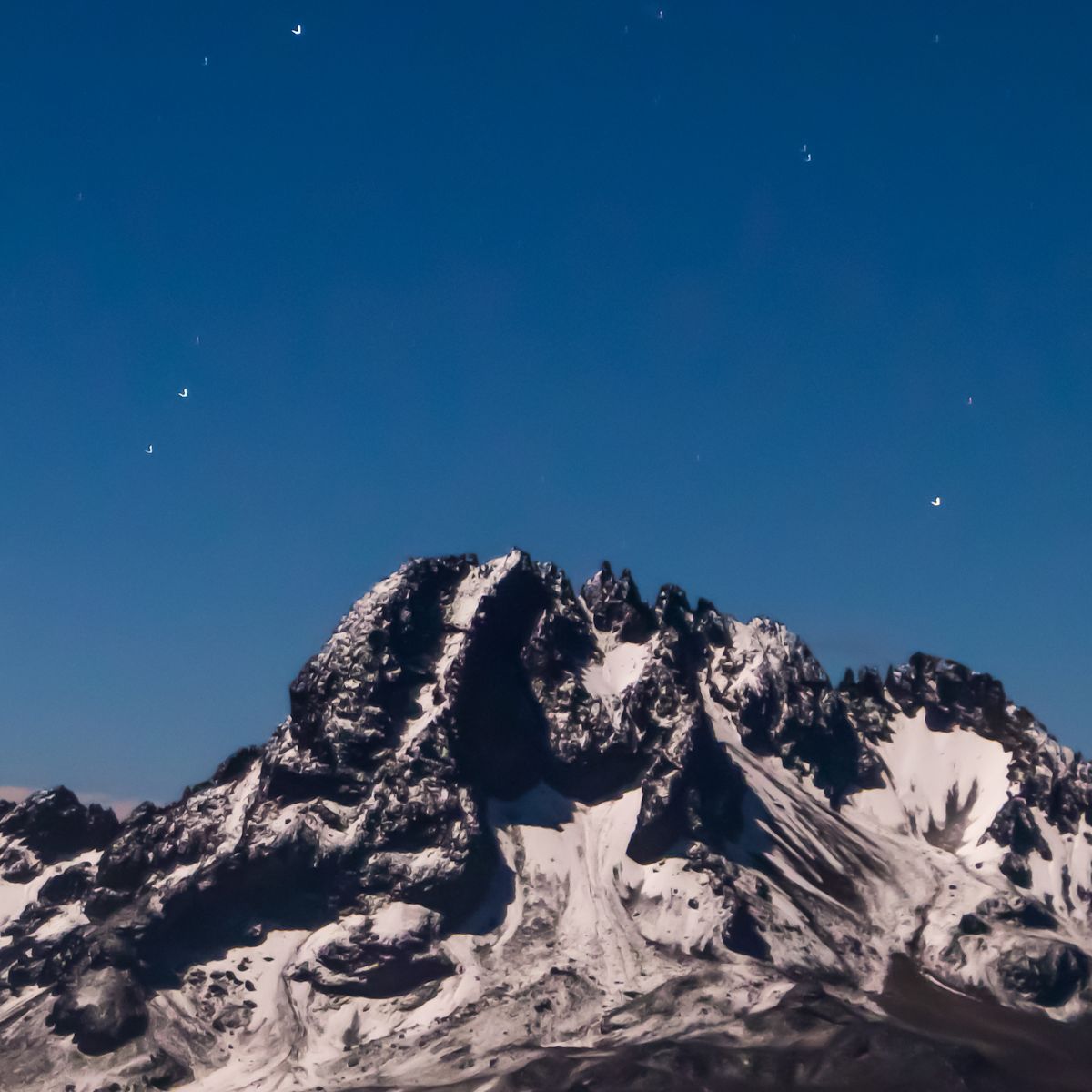 Merunight Best Tanzanian mountains for climbing and hiking
