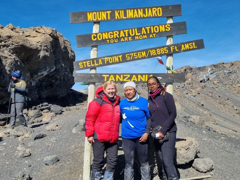 Stella Point group pic on Kilimanjaro Aug 2022