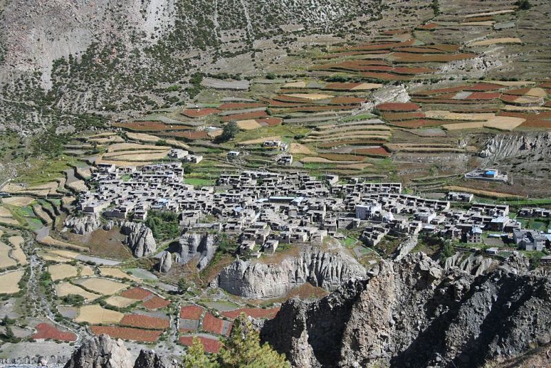 1024px-Manang village image by Schutz on Wikipedia