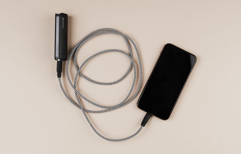 Power bank charging a smartphone 