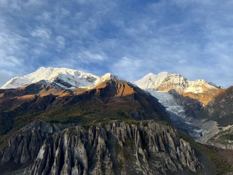 Annapurna Circuit mountains and snow landscape view
