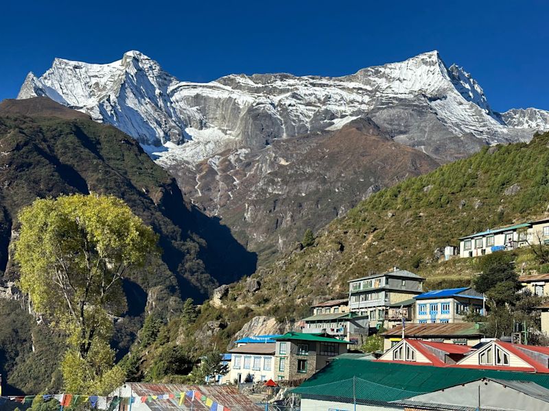 Namche Bazaar mountains EBC trek