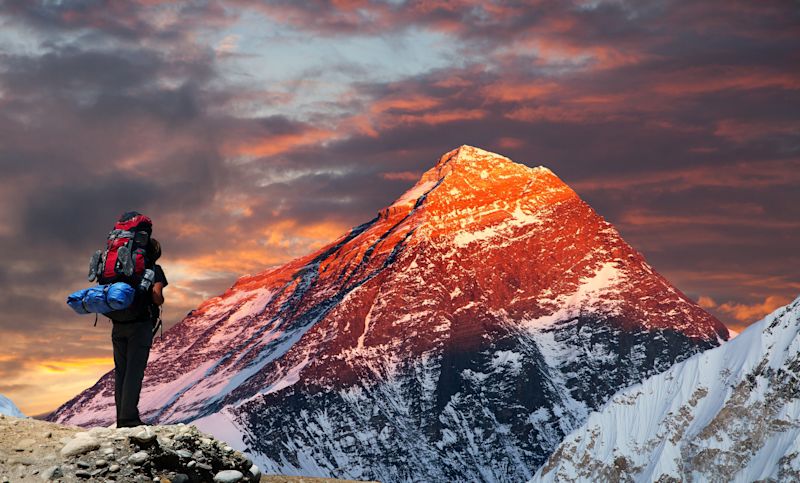 Pur. View of Mount Everest from Gokyo valley