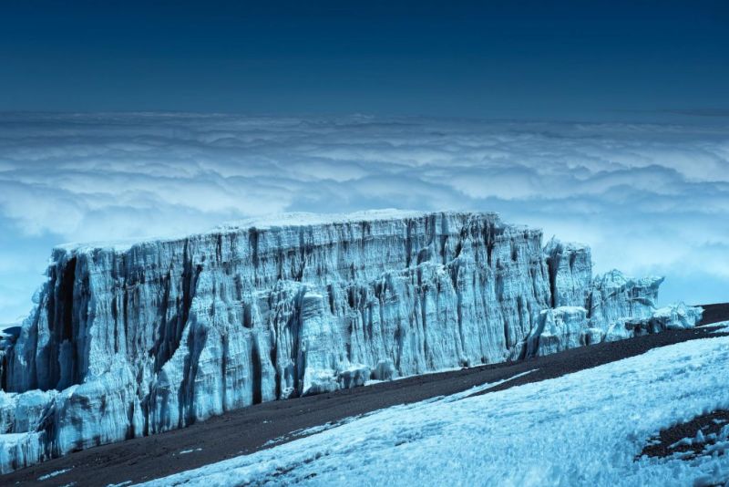 Kilimanjoar glacier