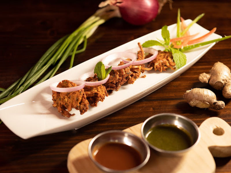 Indian pakoras Garhwal Cusco food dining