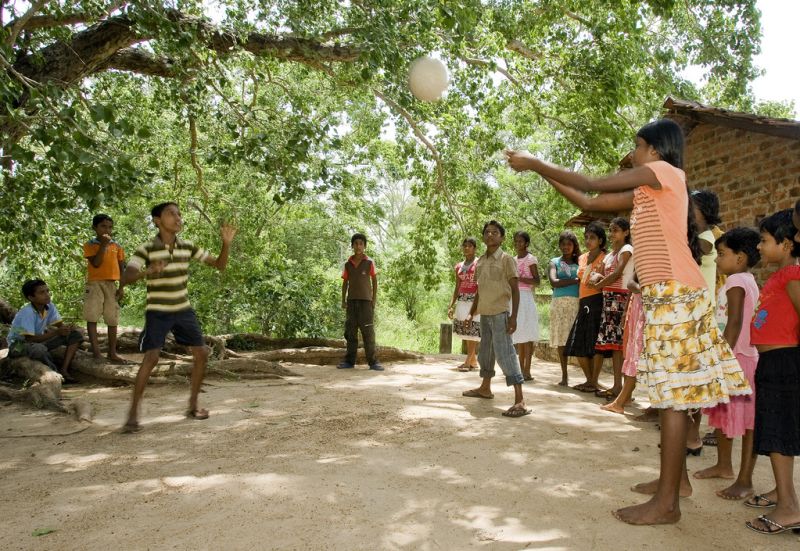 Children in Sri Lanka playing volleyball