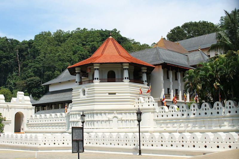 Temple of the Tooth in Kandy