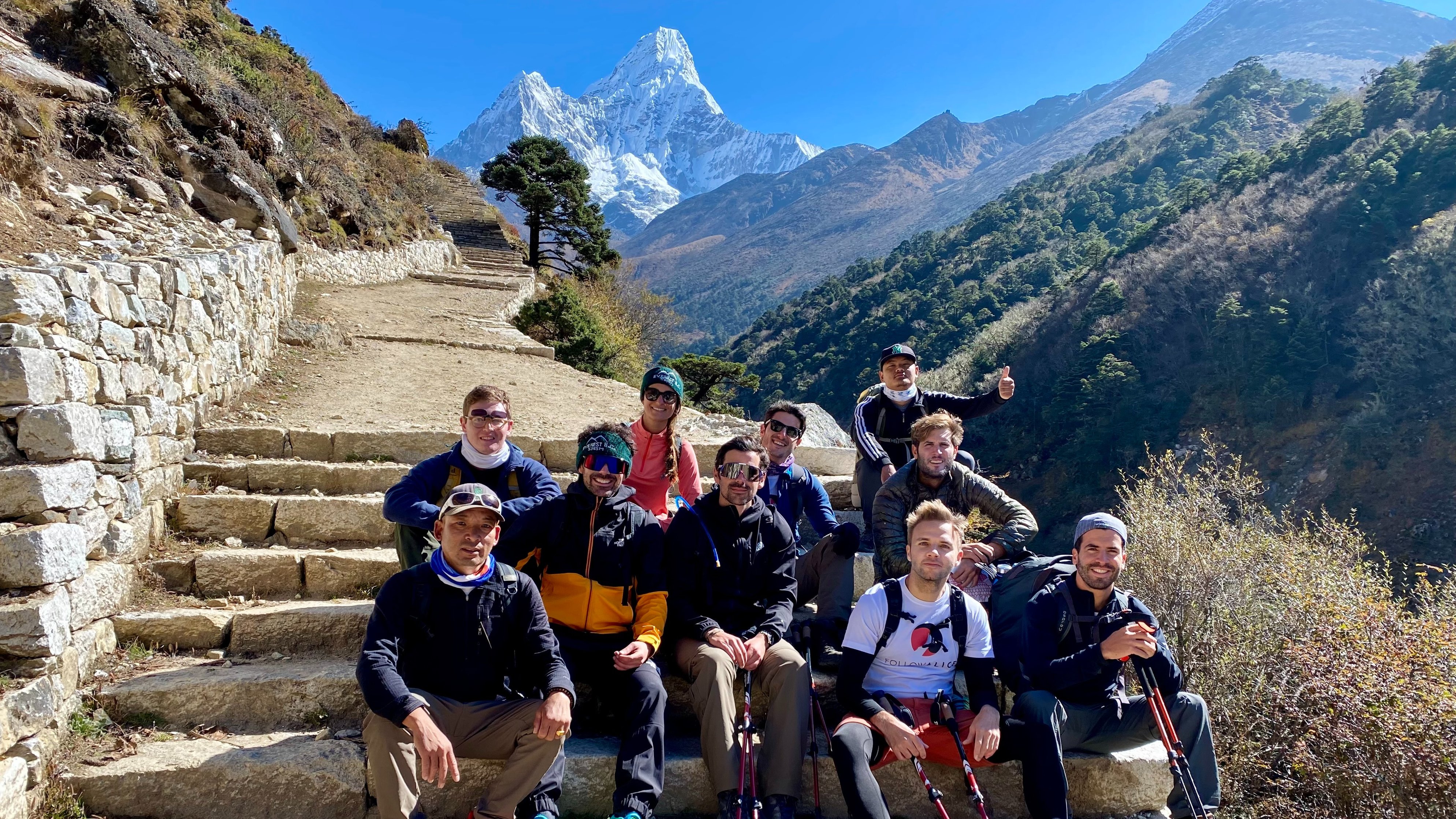 EBC trek group photo