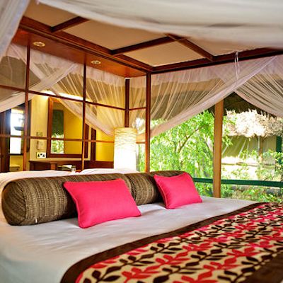 samburu-intrepids-tented-camp-kenya-bedroom