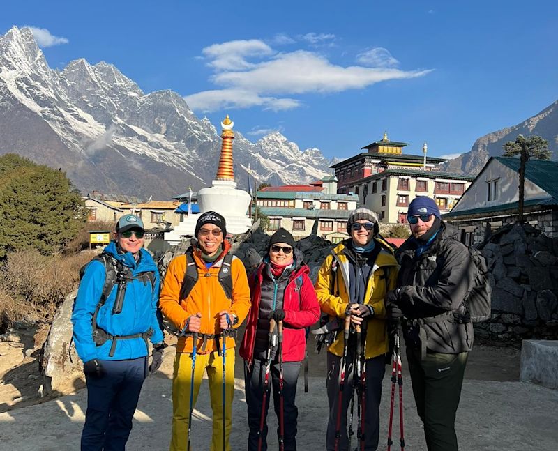 Nepal EBC trek group pic Tengboche