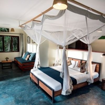 Turaco Treetops Lodge near Kibale Forest bedroom