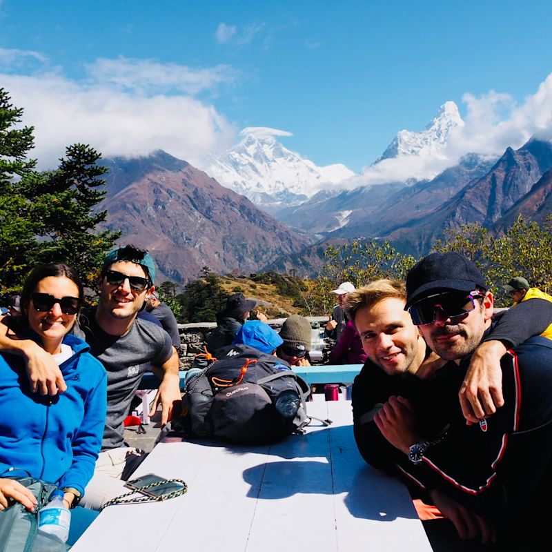 Ours. Lunch EBC trek Nepal