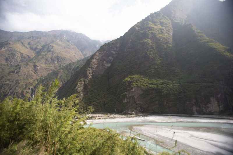 Manang valley and lazy river, Annapurna Circuit route