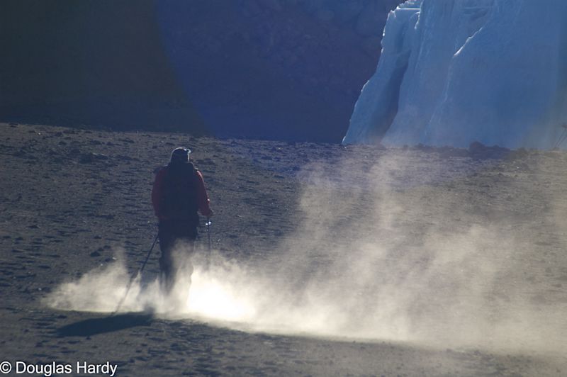 Kobi Crater trekker and dust