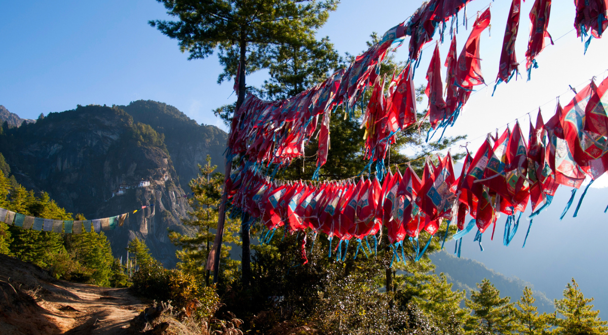 Flags leading towards Tigers Nest