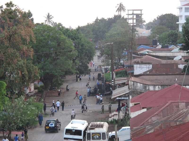 Moshi_Street_View.jpg