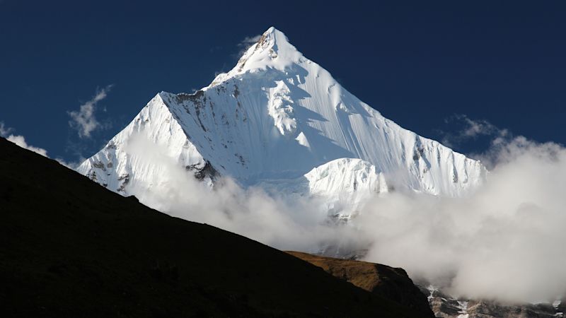 Pur. Mt Jichu Drake, Jitchu Drakye, Bhutan