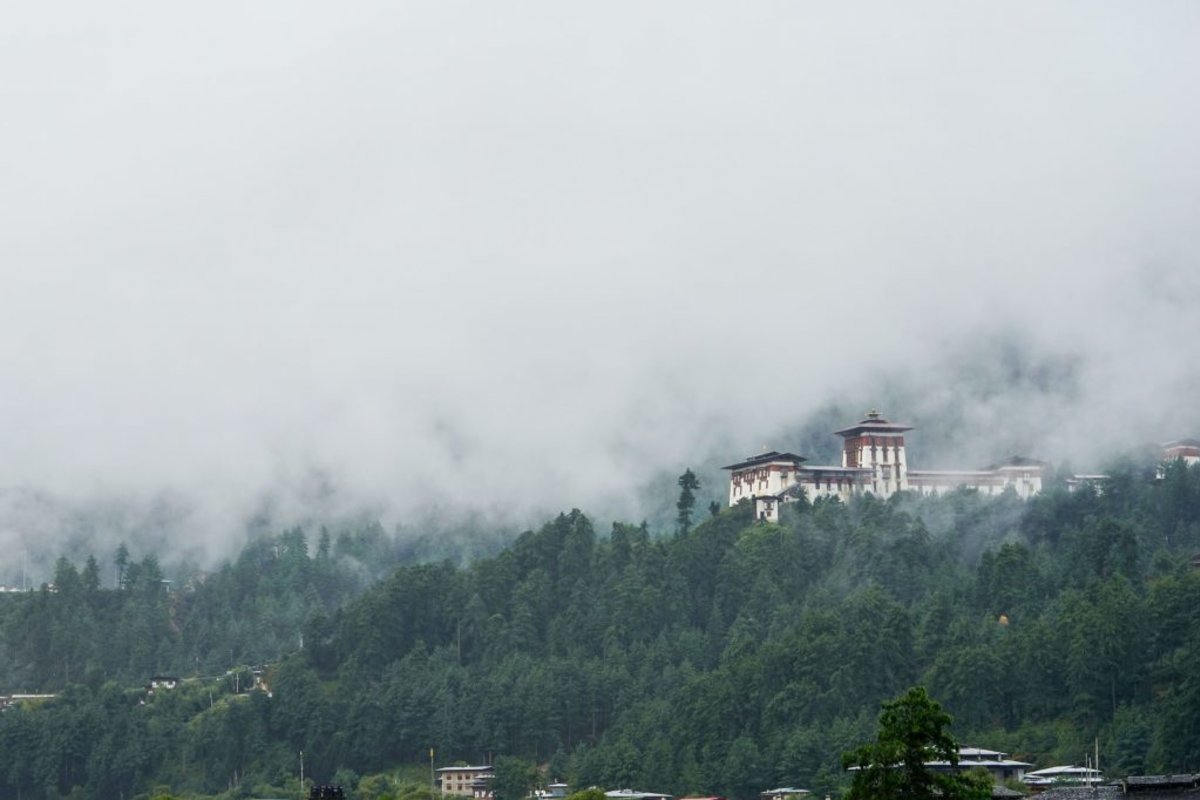 Jakar Dzong in Bumthang, Bhutan travel guide