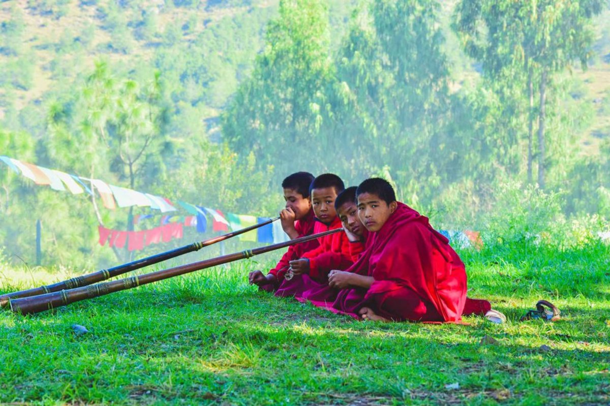 Bhutan-monks-outside-1024x682.jpg