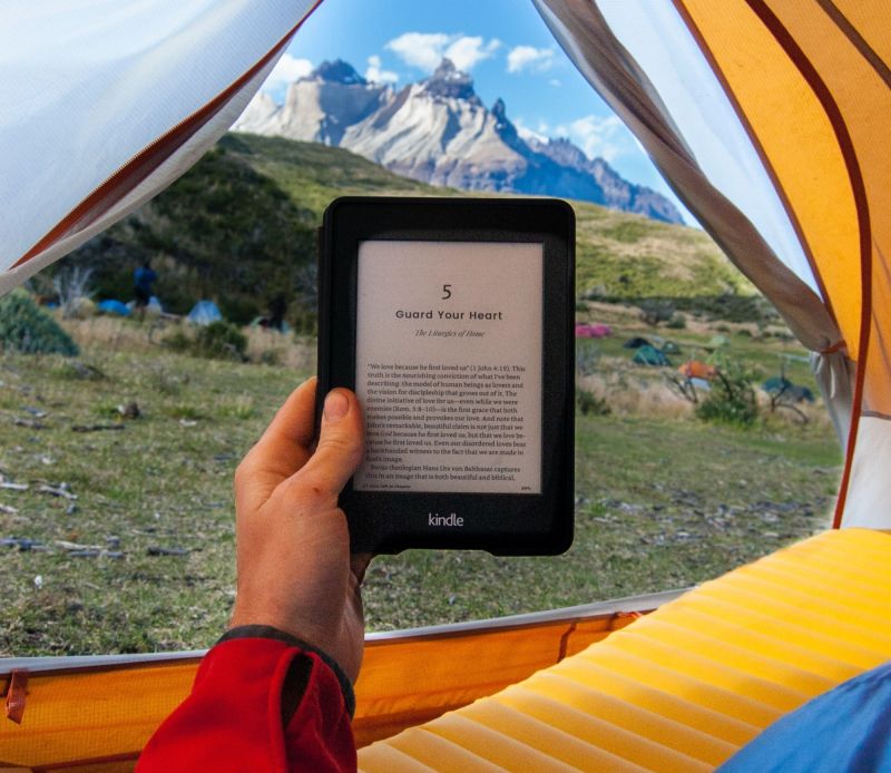 sustainable traveller 7 e-reader tent
