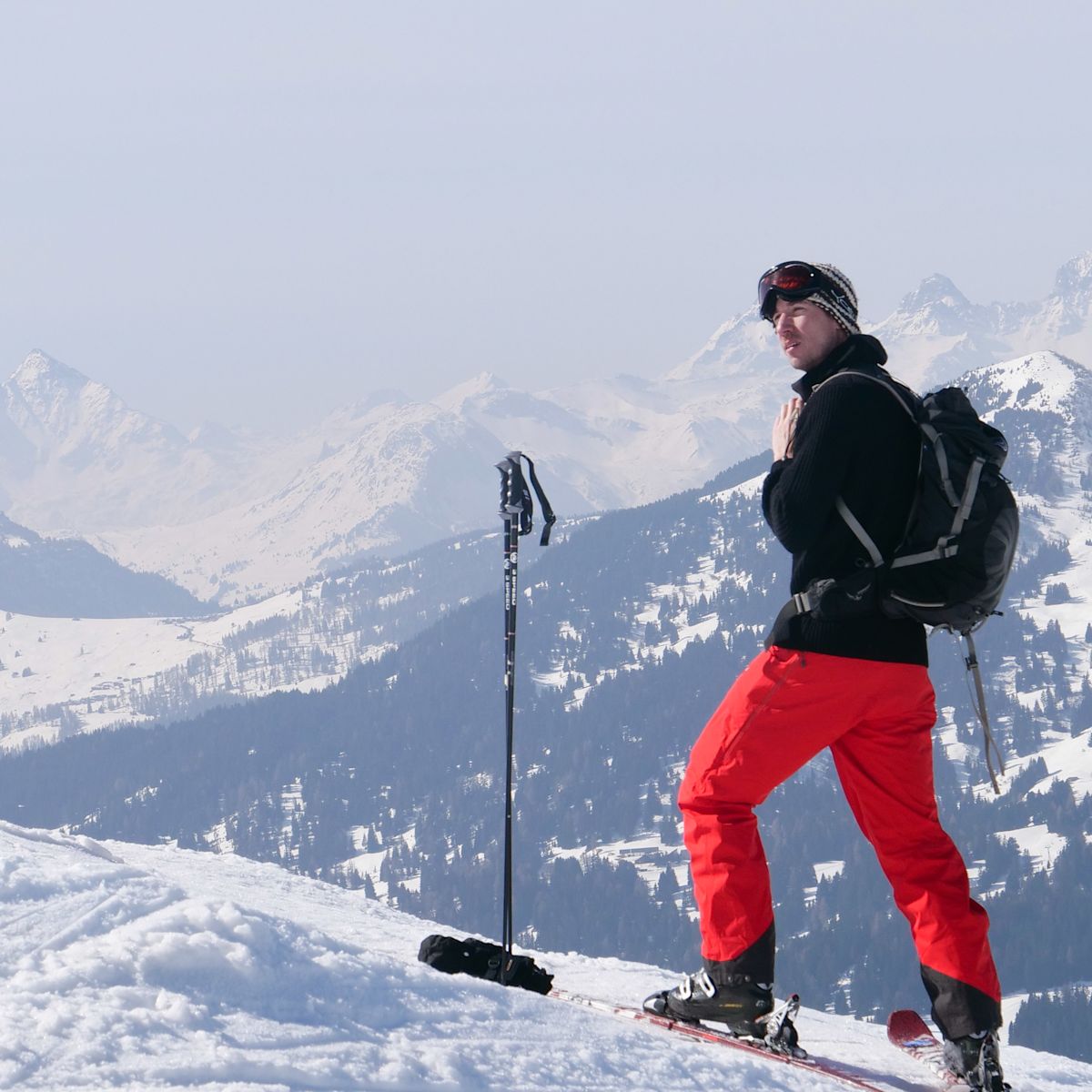 Ski weekend reto with swiss landscape