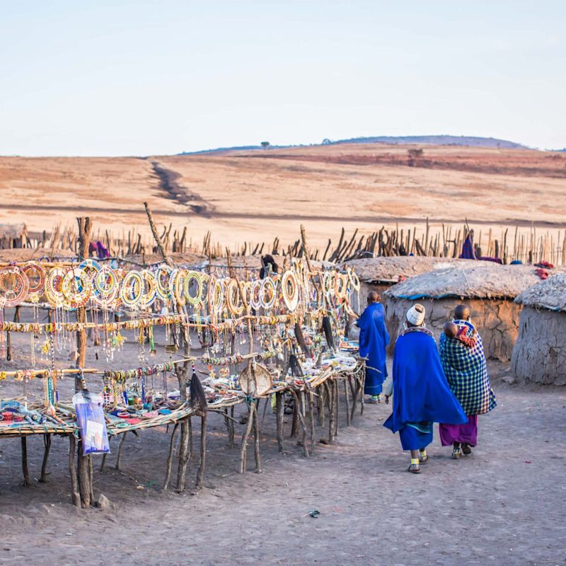 Maasai jewellery selling