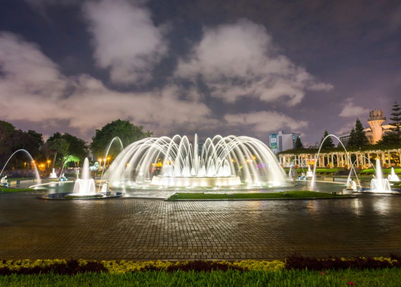 Lima's Magic Water Circuit of the Reserve Park lit up at night