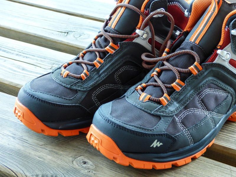 Synthetic hiking boots, best hiking boots for Kilimanjaro